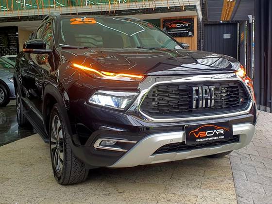 FIAT TORO 2.2 TURBO DIESEL VOLCANO 4WD AT9 FIAT TORO 2.2 TURBO DIESEL VOLCANO 4WD AT9